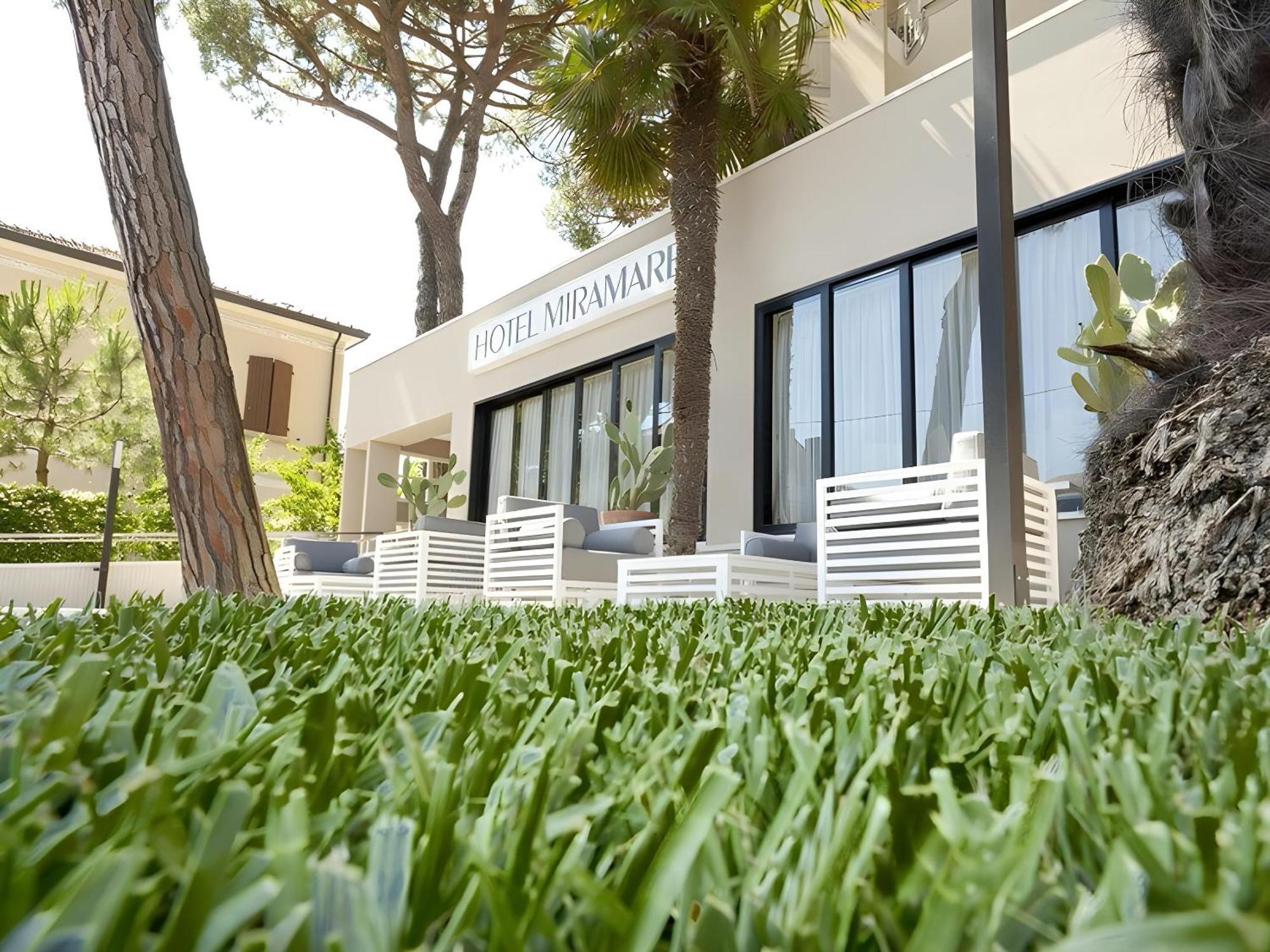Hotel Miramare Cervia Esterno foto