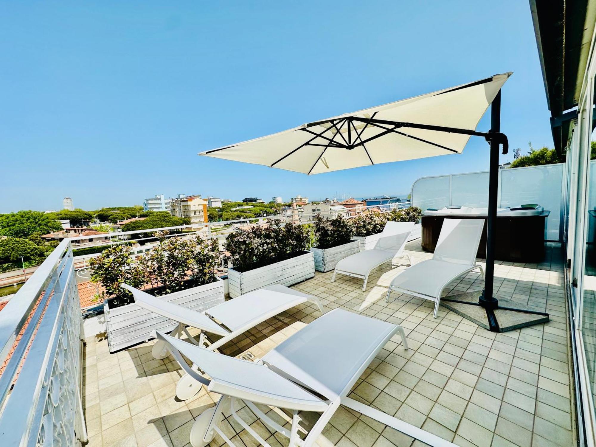 Hotel Miramare Cervia Esterno foto